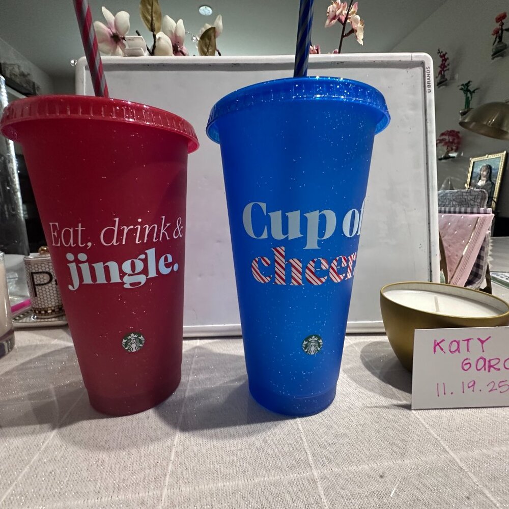 Starbucks holiday cups - Picture 2 of 2